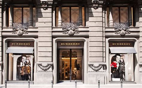 rivenditore burberry napoli|burberry news latest.